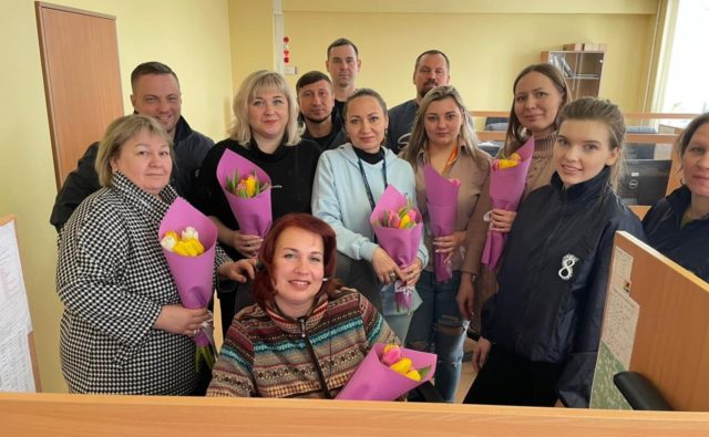 Студенты-спасатели ВСКС // Владимир поздравили женщин, заступивших…